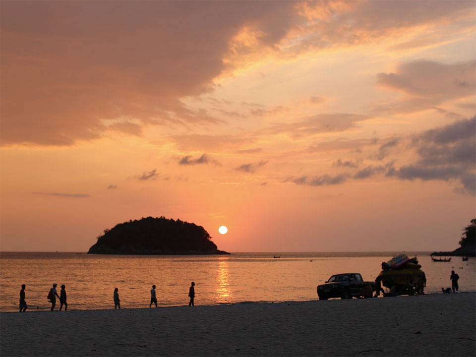 Sunset on the beach at the 2016 Phuket workshop